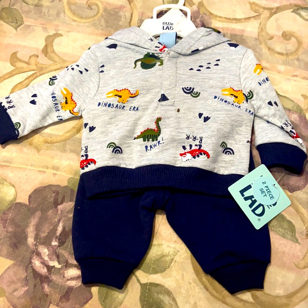 2 piece graphic set 0/3 months